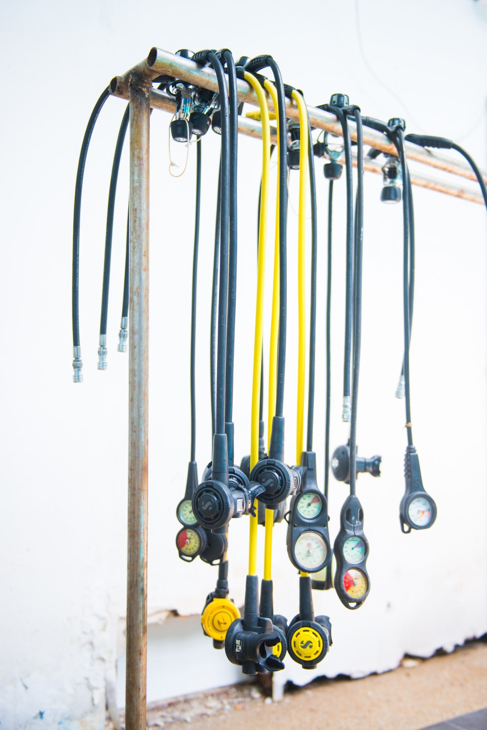 Divemaster Equipment – regulator – DiveProCareer Regulator used as a part of equipment for a Divemaster